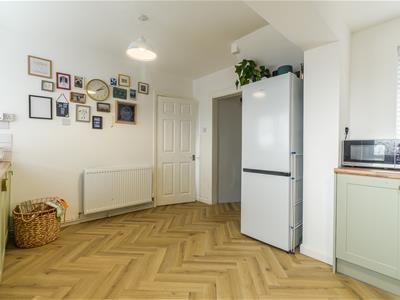 Picture 13